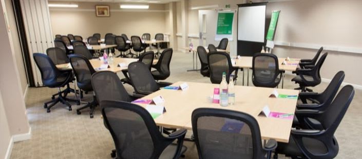 meeting-room4