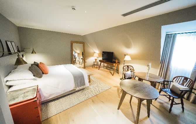 WSD - Diana Sturt Bedroom